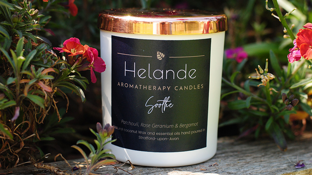 Helande aromatherapy candle