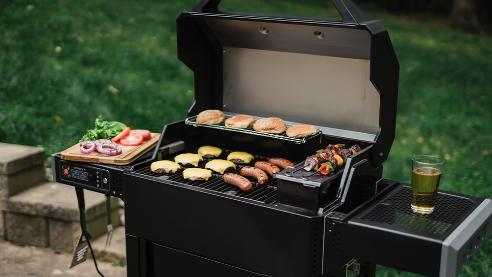 Win an AutoIgnite™ Series 545 Digital Charcoal Grill and Smoker Worth £499!